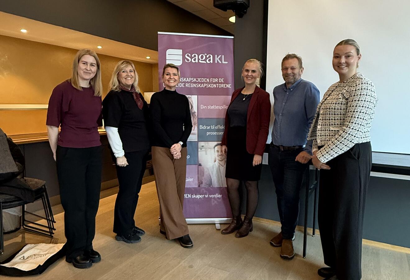 Samlet under frokostmøtet